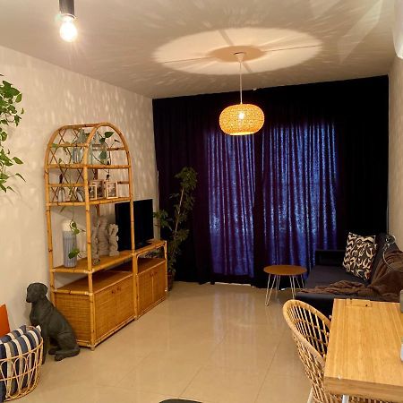Fat Cow Apartment 102 Livadhia Exterior foto
